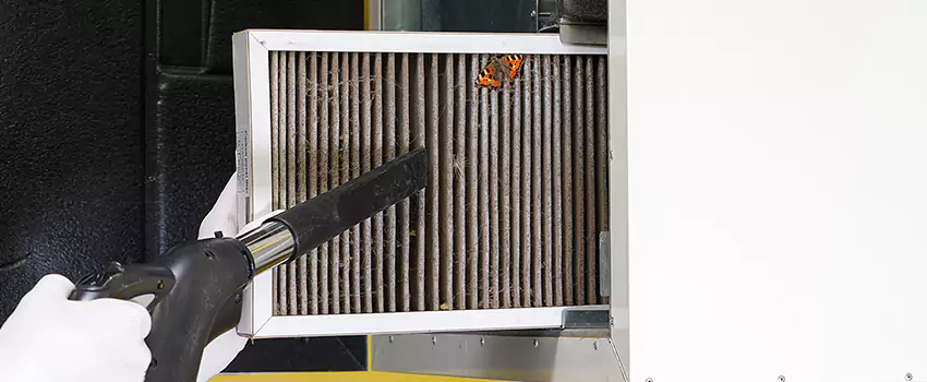 Clogged Air Duct Cleaning Process in Somerville, MA